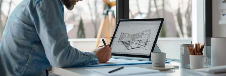 Architektonische Planung am Schreibtisch